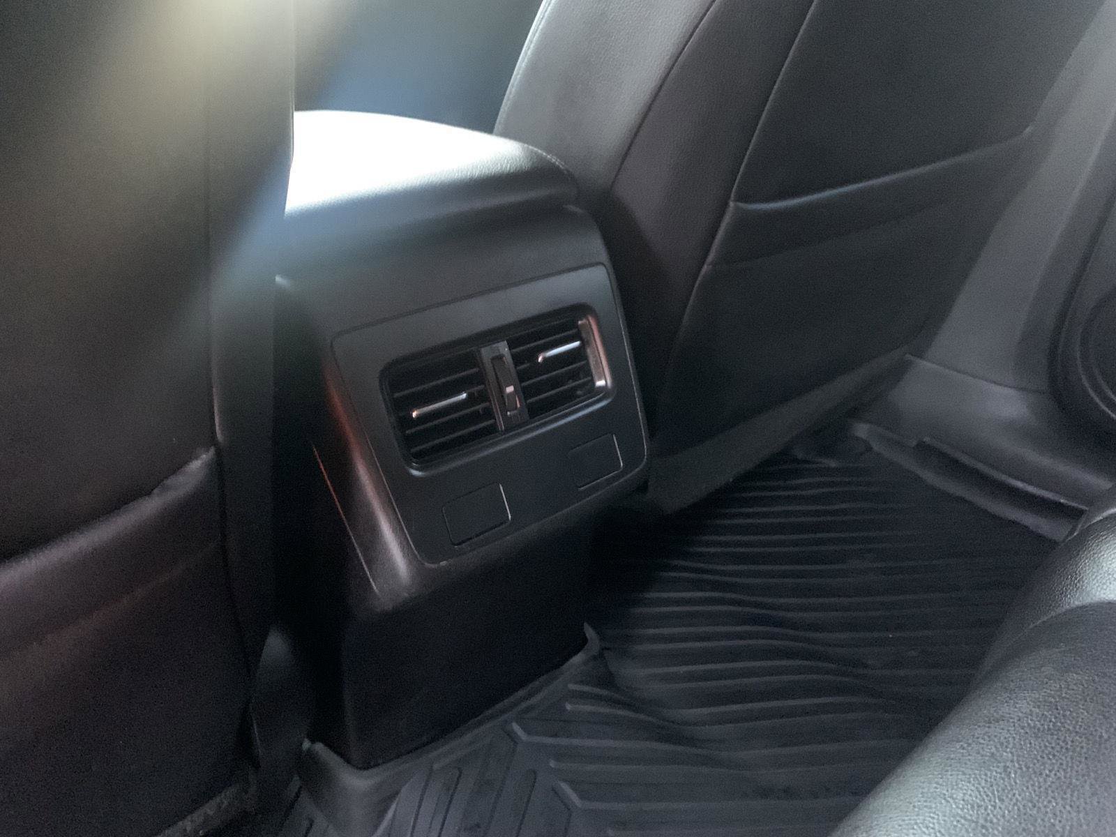 Used 2016 Acura RDX AWD image 22