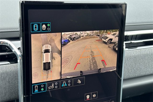 New 2026 GMC Sierra EV Elevation image 18