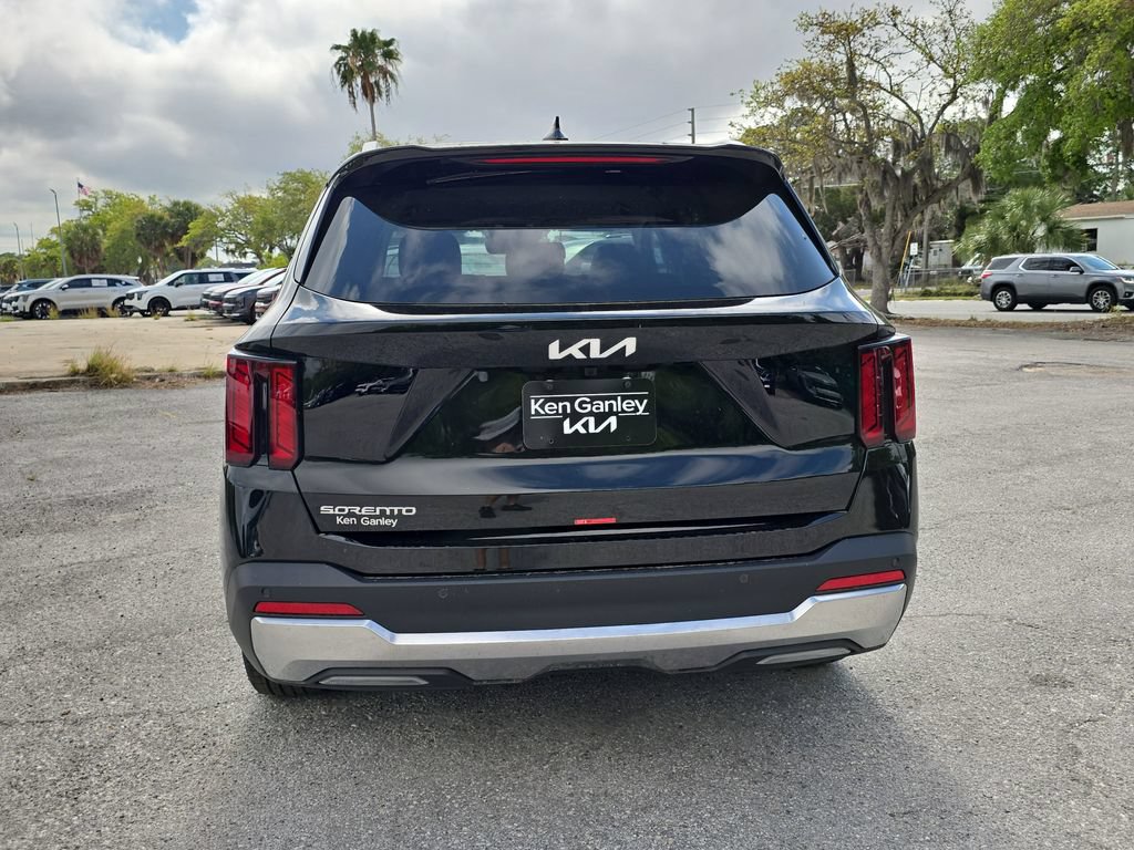 New 2026 Kia Sorento S FWD image 7