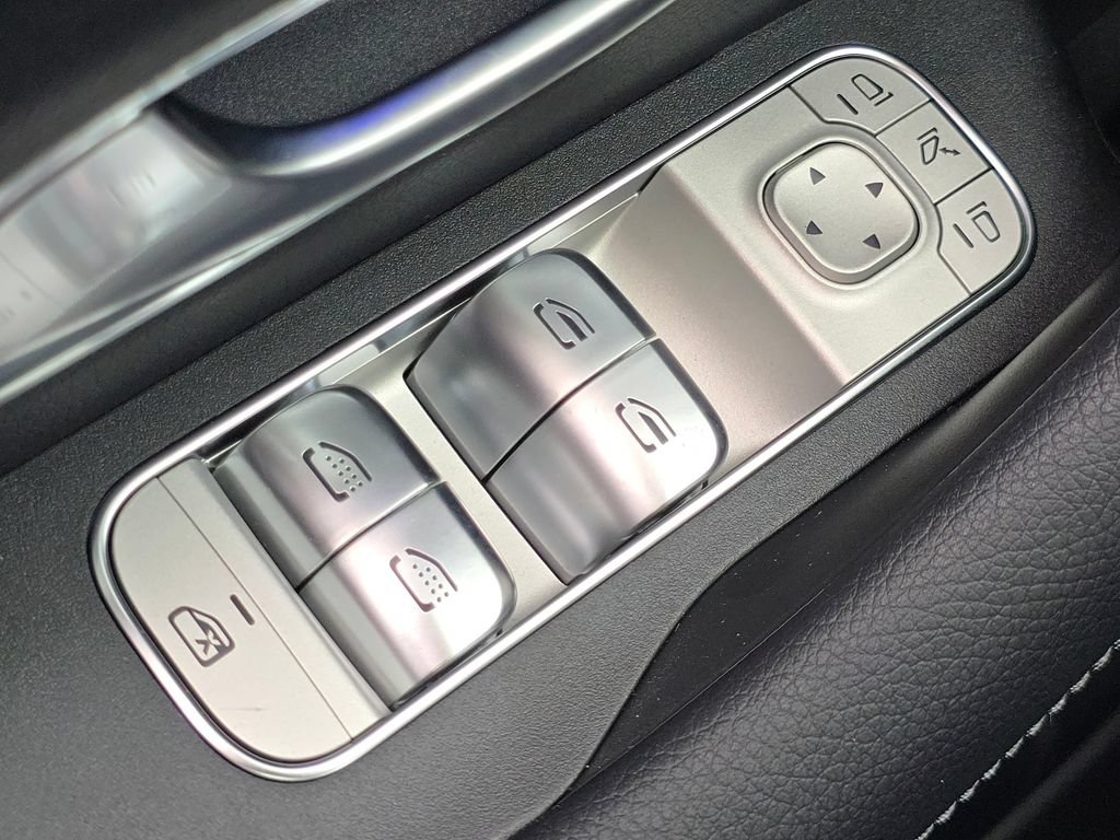 New 2026 Mercedes-Benz GLS 450 4MATIC image 29