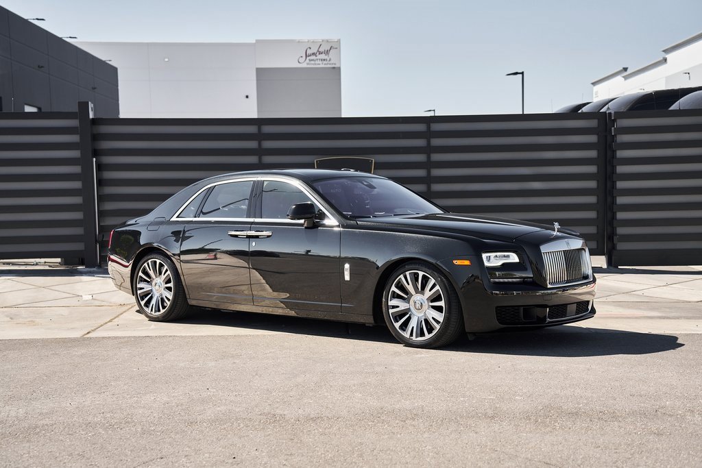 Used 2019 Rolls-Royce Ghost image 11
