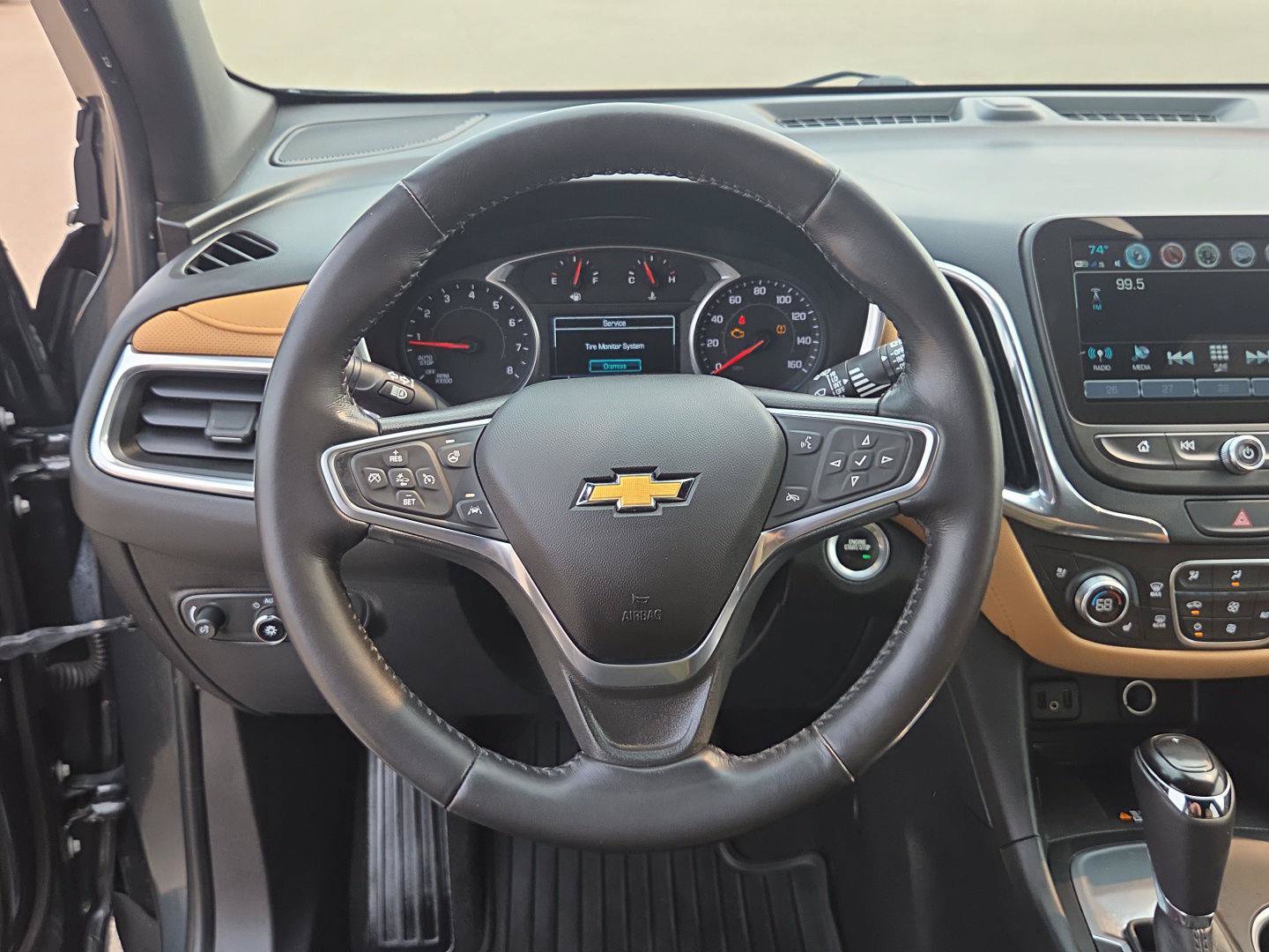 Used 2018 Chevrolet Equinox Premier FWD image 23