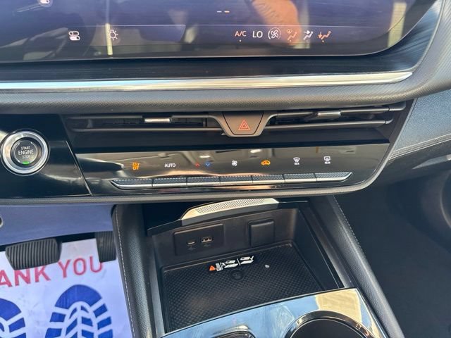 Used 2024 Buick Envision Preferred AWD/4WD image 25