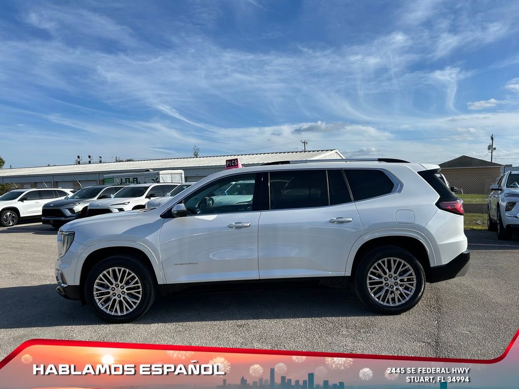 Used 2024 GMC Acadia Denali image 4