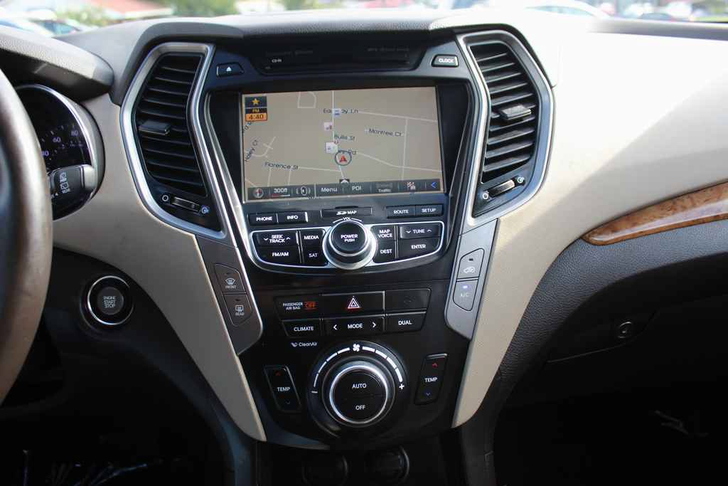 Used 2013 Hyundai Santa Fe Sport w/ Technology Pkg AWD/4WD image 22