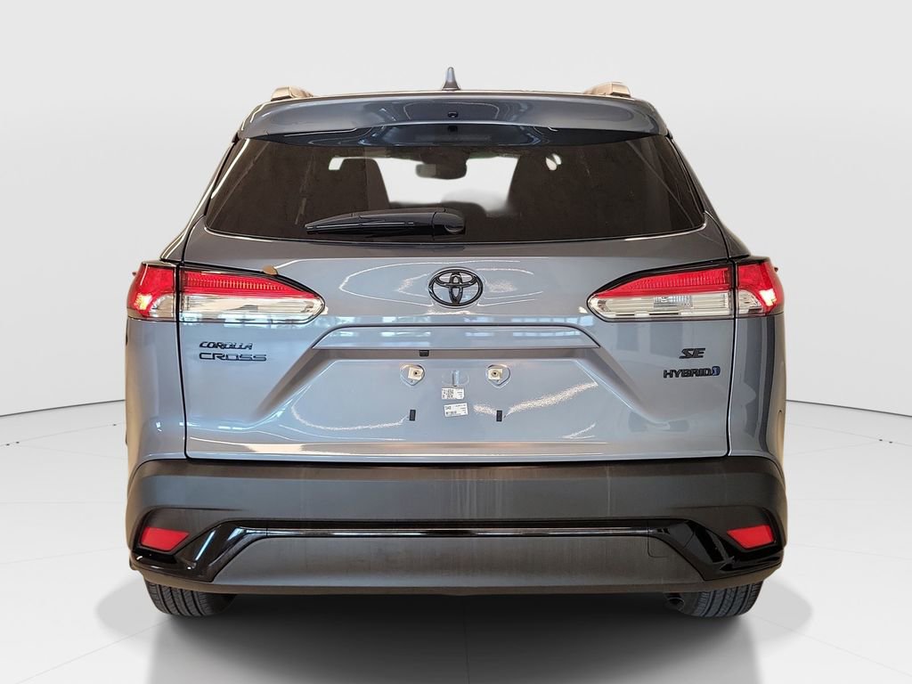 Used 2024 Toyota Corolla Cross SE AWD/4WD image 6