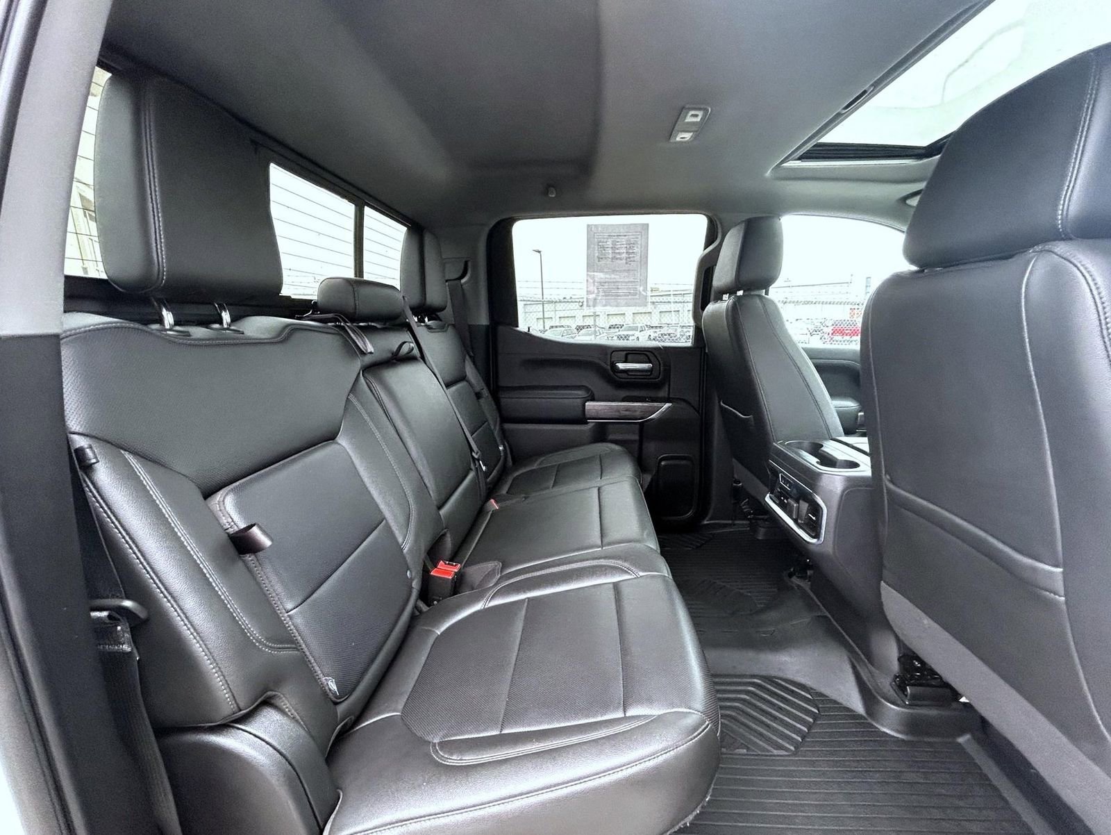 Certified 2020 Chevrolet Silverado 1500 LTZ w/ LTZ Premium Package AWD/4WD image 19