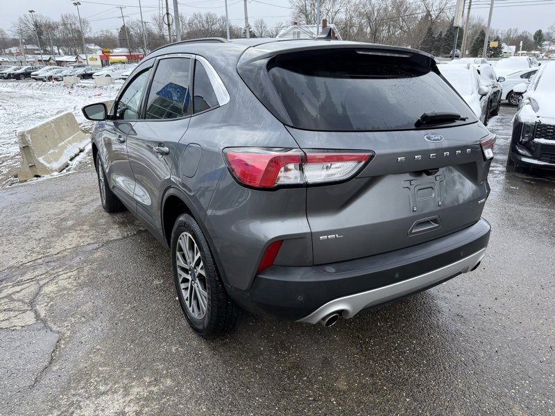 Used 2021 Ford Escape SEL w/ Technology Package image 5