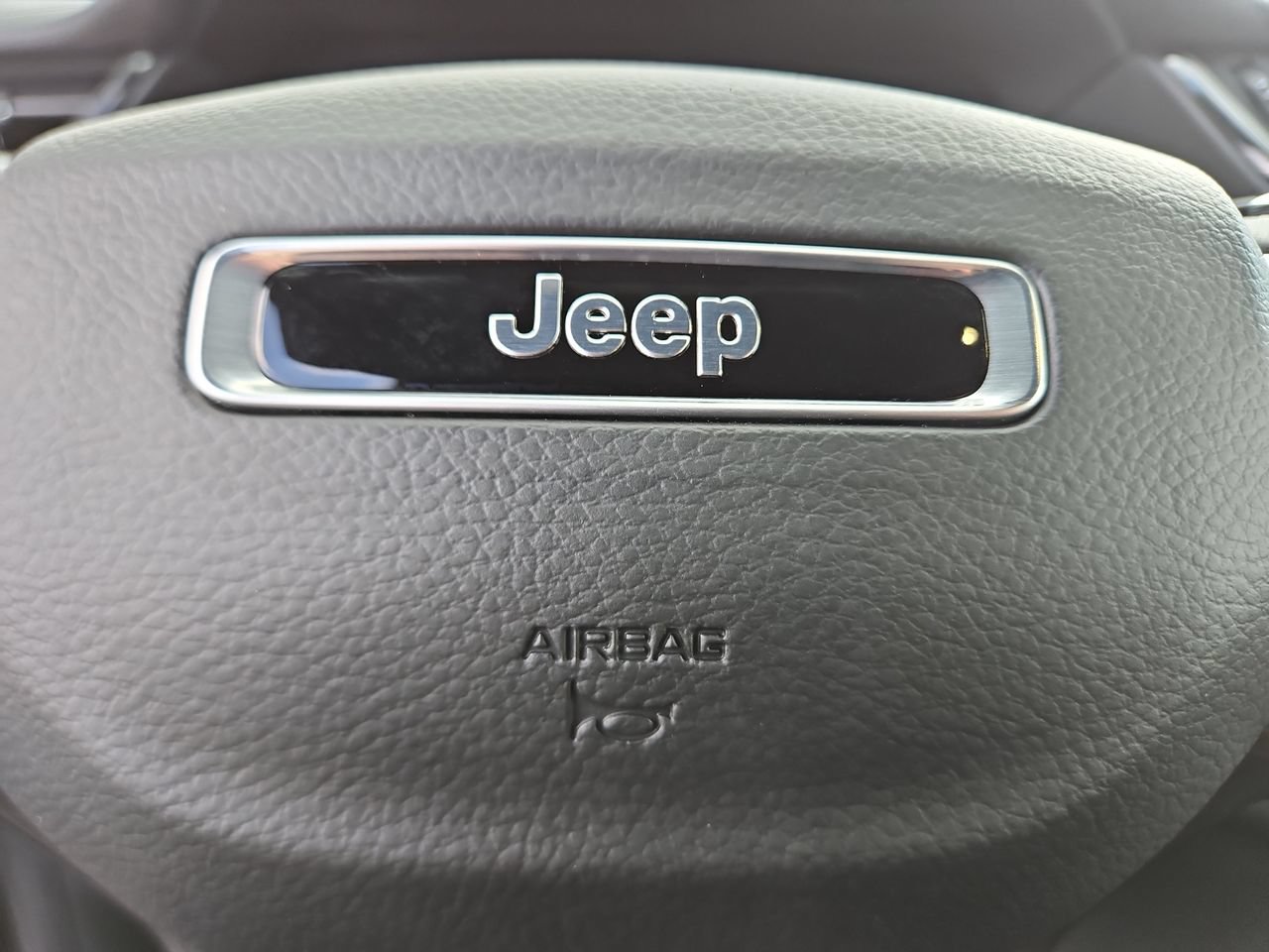 New 2026 Jeep Grand Cherokee Altitude AWD/4WD image 21