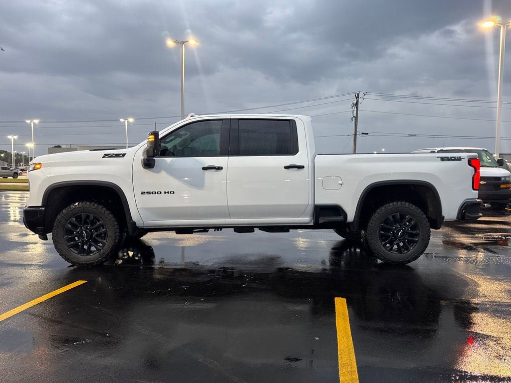 New 2026 Chevrolet Silverado 2500 LTZ w/ LTZ Plus Package AWD/4WD image 3