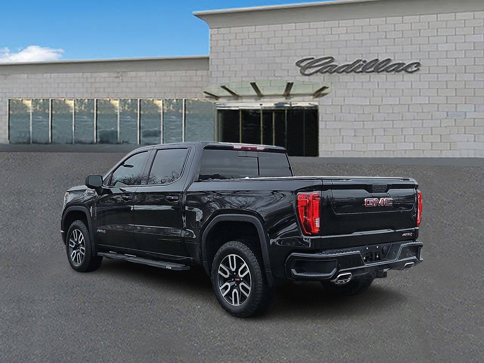 Used 2019 GMC Sierra 1500 AT4 w/ AT4 Premium Package image 6