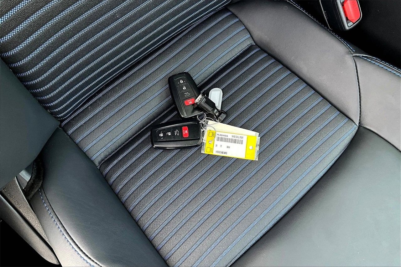 Used 2024 Toyota RAV4 XSE image 31