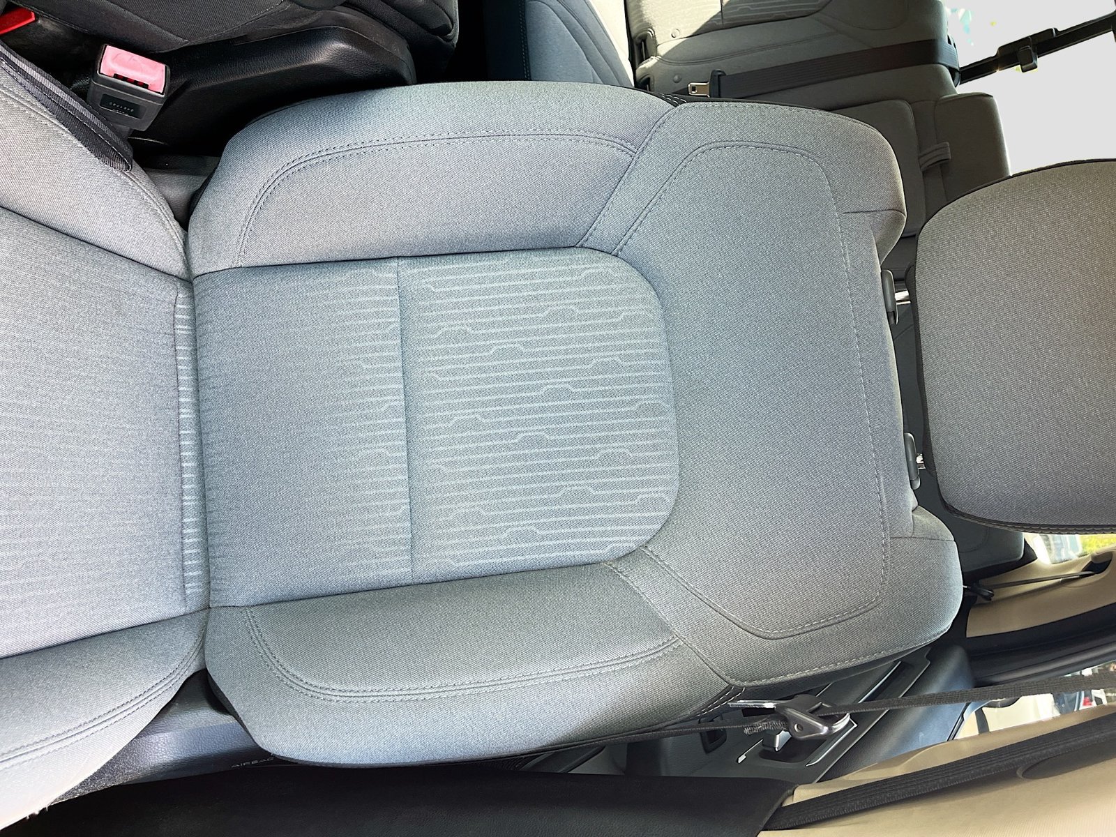 Used 2019 RAM 1500 Big Horn AWD/4WD image 18