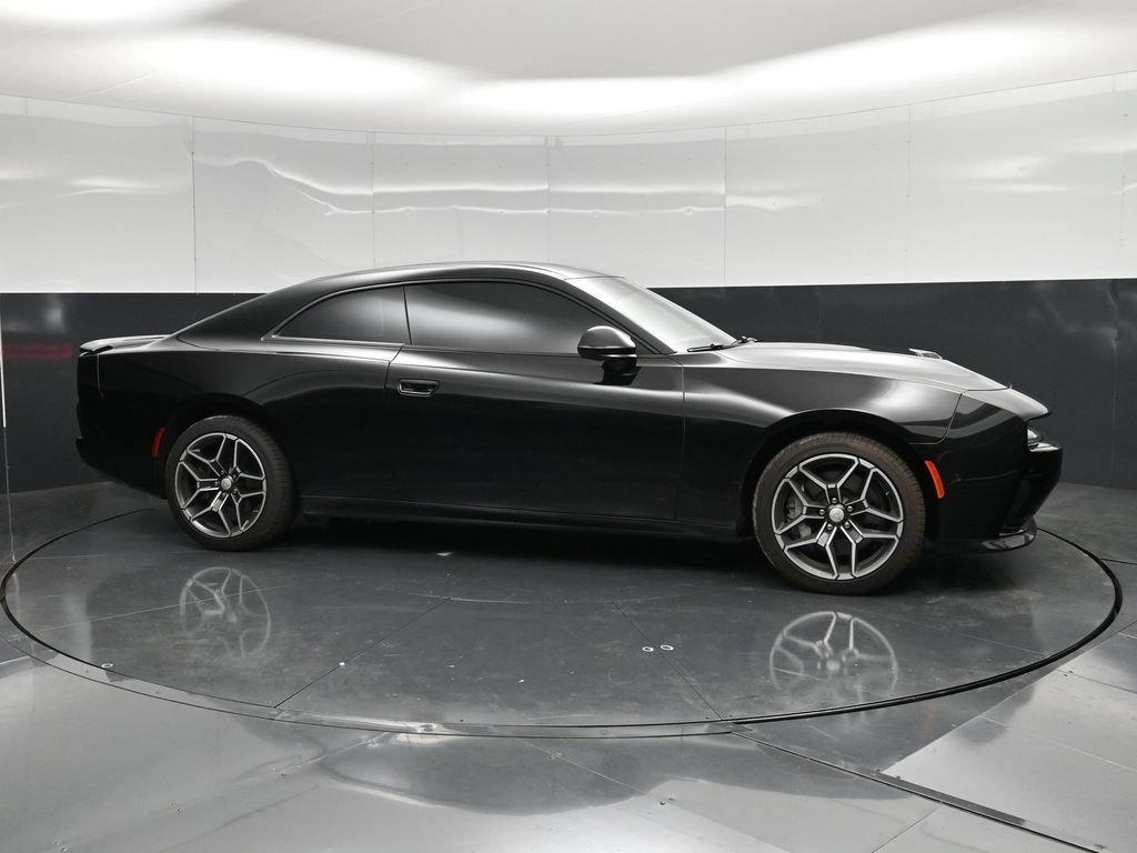 Used 2026 Dodge Charger Scat Pack AWD/4WD image 5