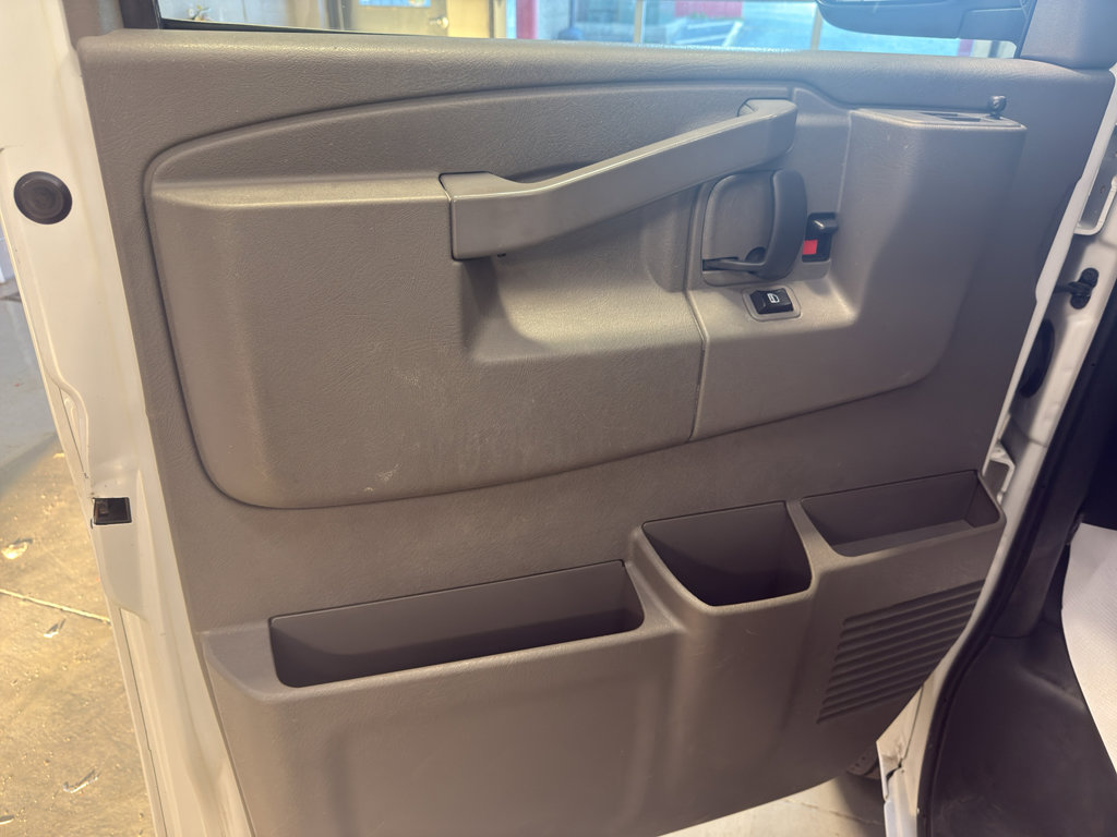 Used 2020 GMC Savana 2500 Work Van w/ Driver Convenience Package image 14