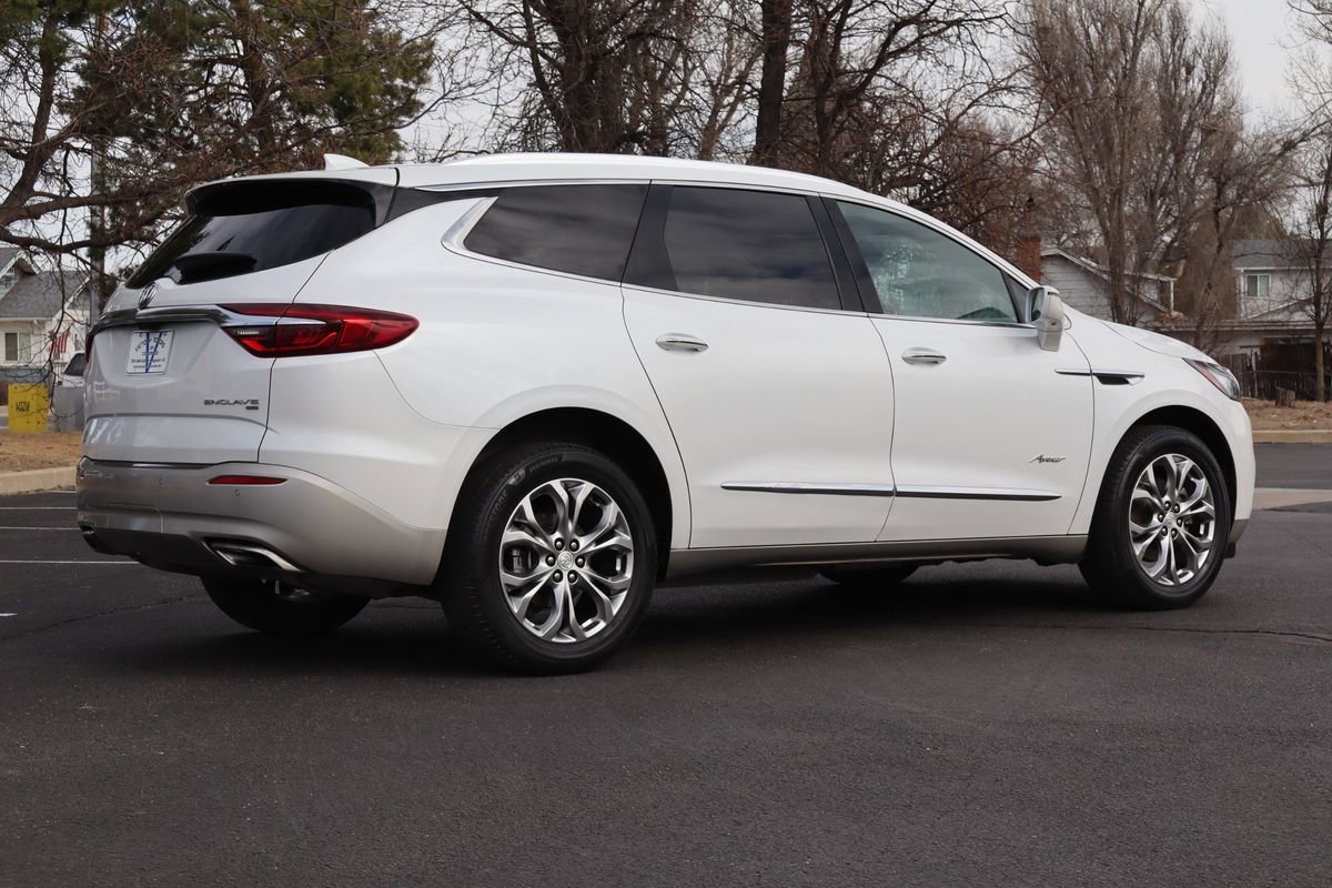 Used 2019 Buick Enclave Avenir w/ Avenir Technology Package image 5
