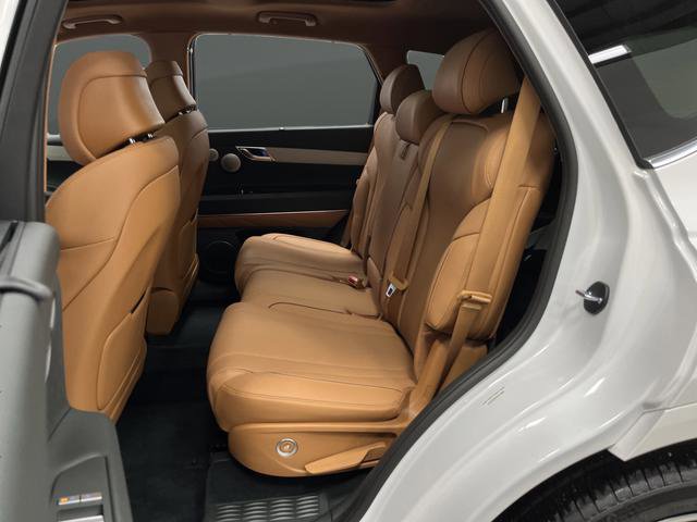 Used 2025 Genesis GV80 2.5T Prestige image 33