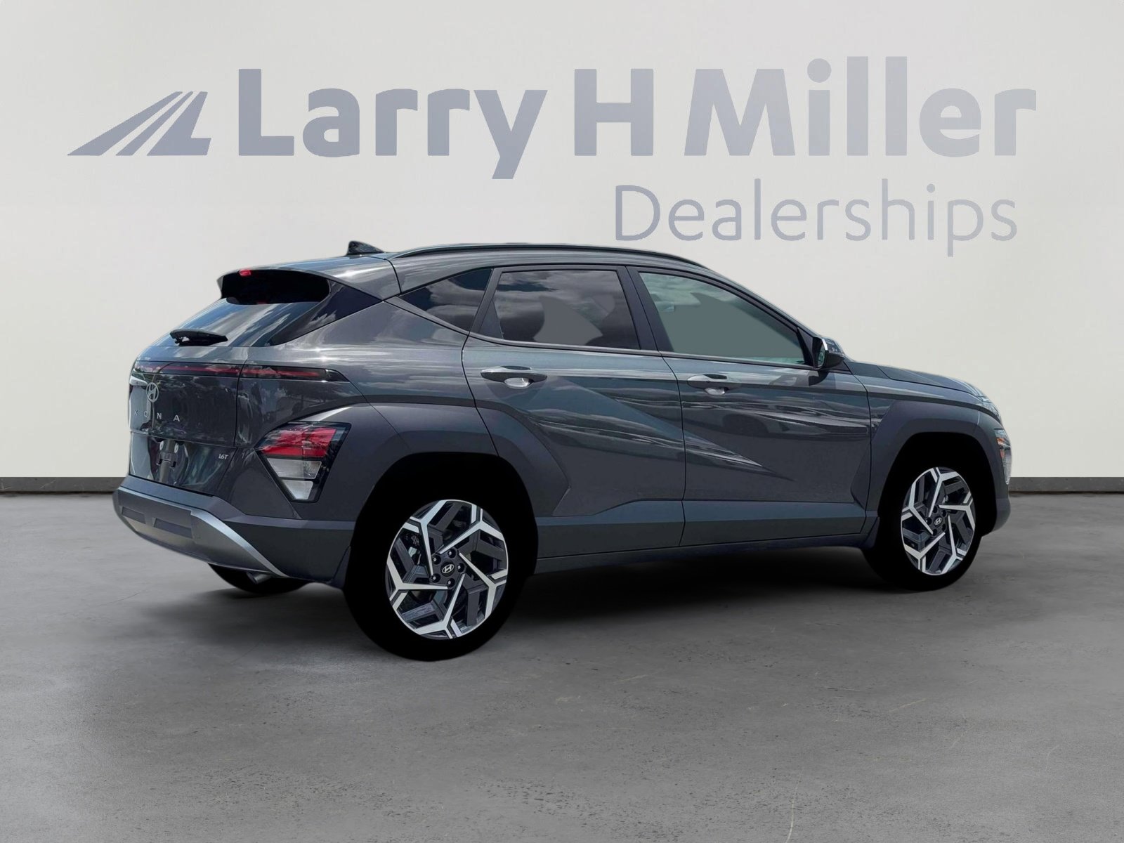 New 2026 Hyundai Kona SEL Premium FWD image 8