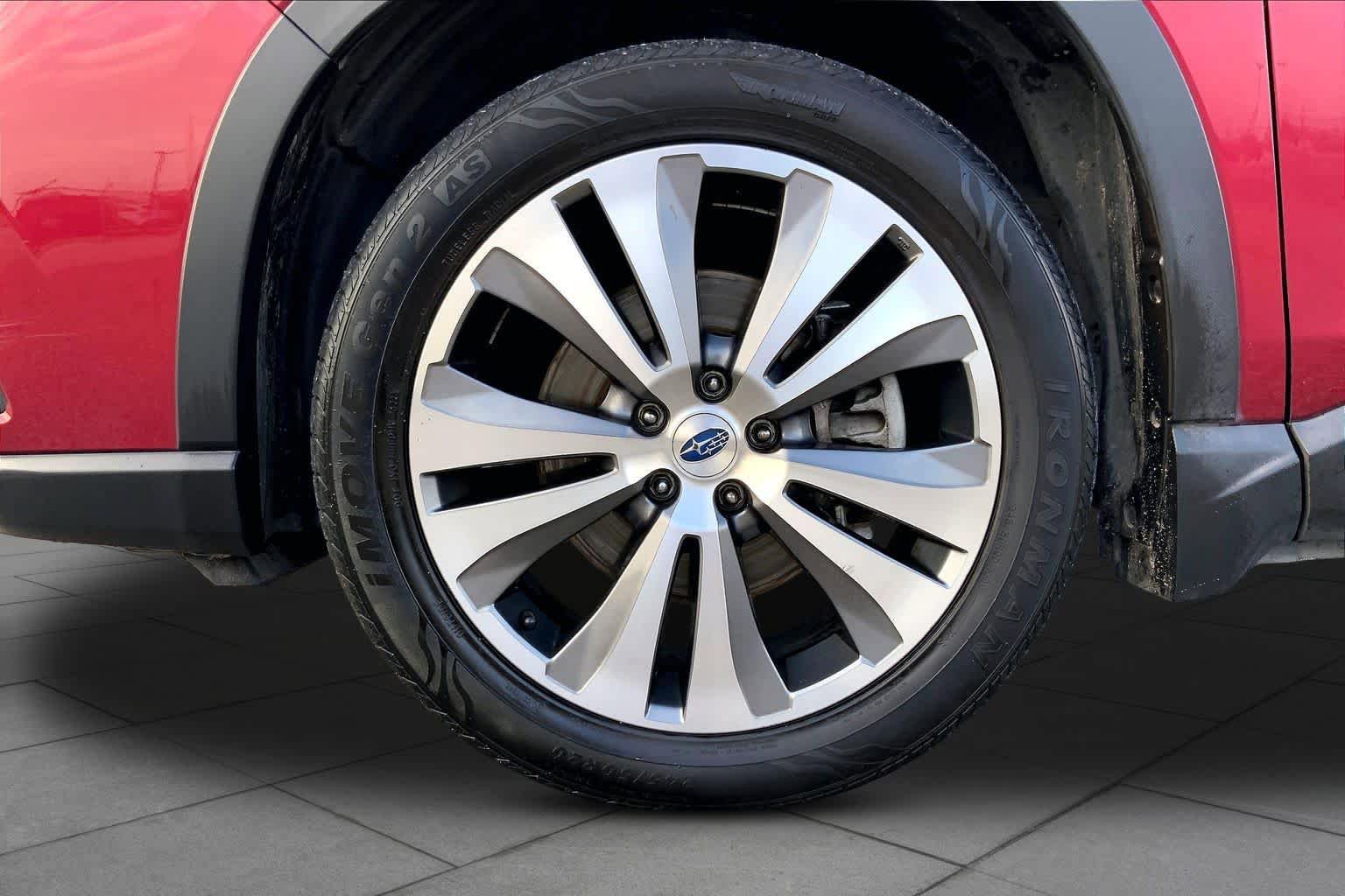 Used 2022 Subaru Ascent Limited AWD/4WD image 11
