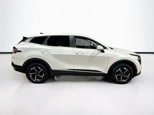 Used 2023 Kia Sportage LX image 8