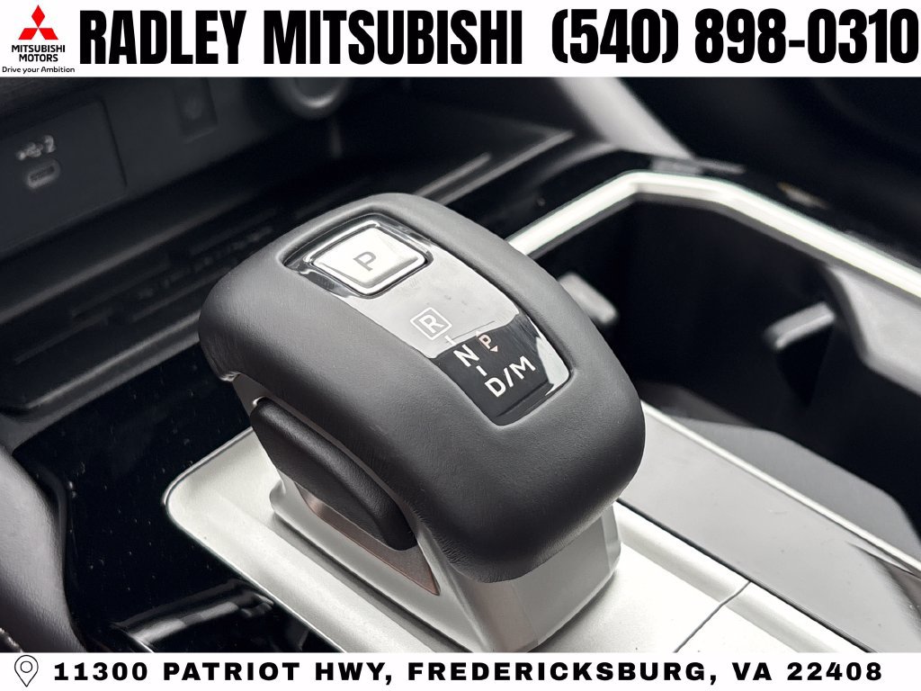 New 2026 Mitsubishi Outlander SE AWD/4WD image 11