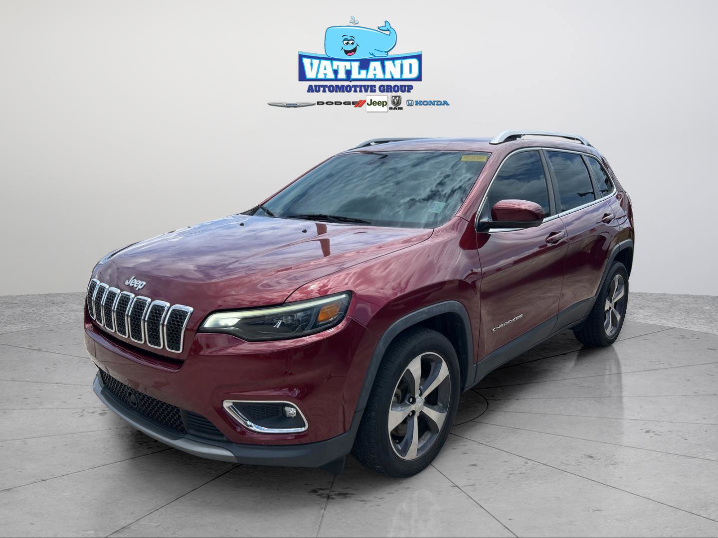 Certified 2019 Jeep Cherokee Limited w/ Technology Group FWD image 1