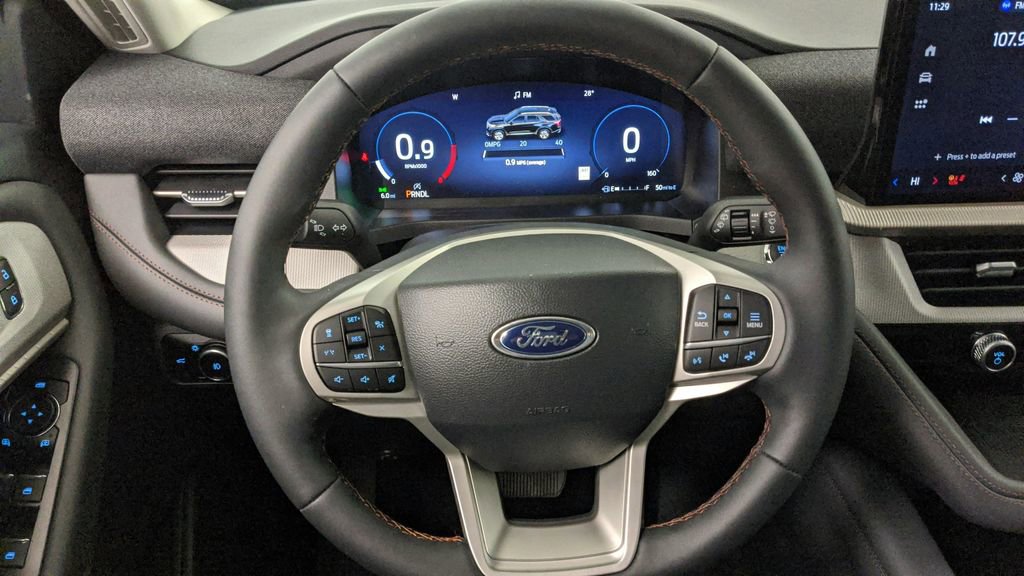 New 2025 Ford Explorer Active w/ Active Comfort Package image 28