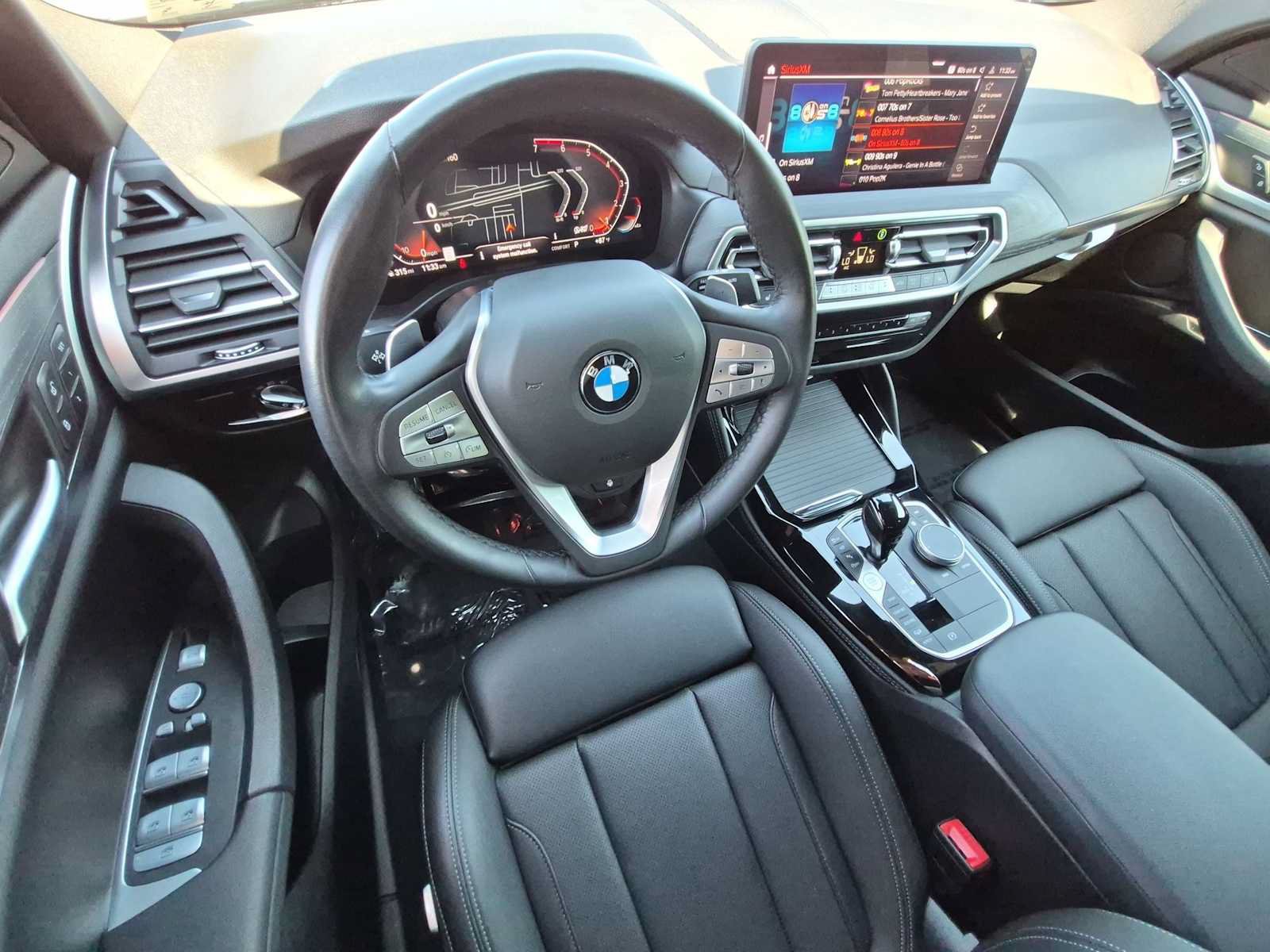Used 2023 BMW X4 xDrive30i w/ Premium Package AWD/4WD image 10