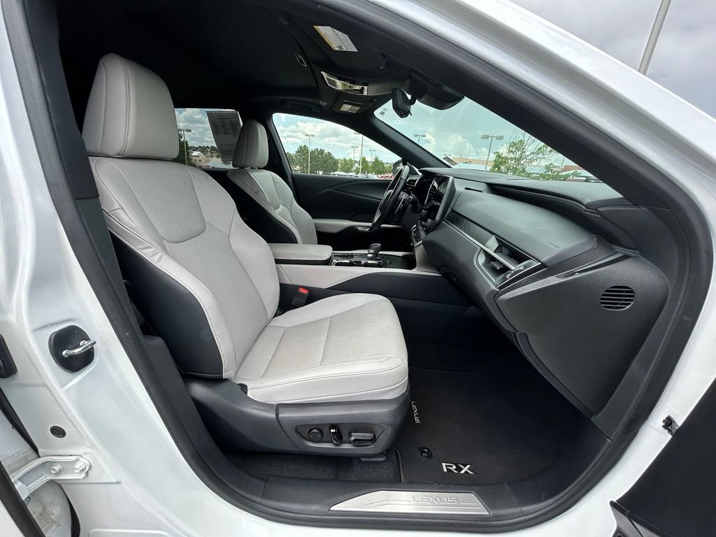 Used 2023 Lexus RX 350 Premium Plus w/ Cold Area Package AWD/4WD image 33