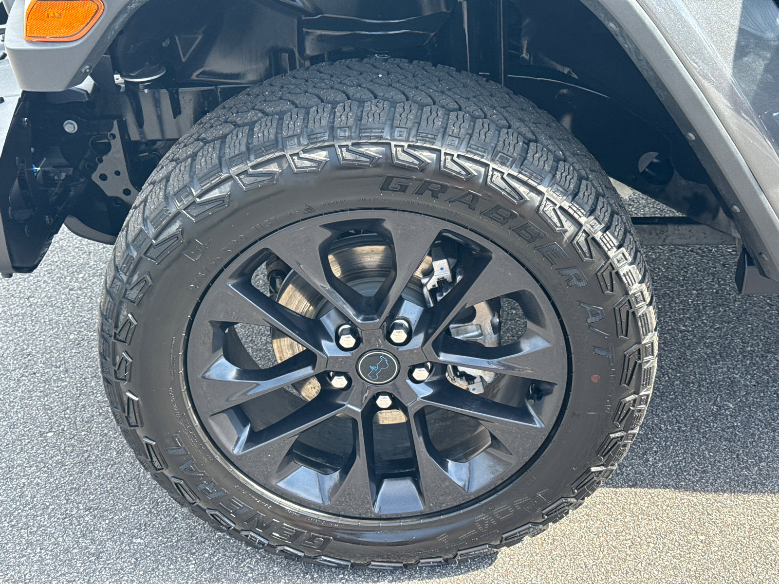 Used 2025 Jeep Wrangler Backcountry image 11