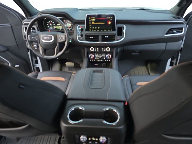 Used 2024 GMC Yukon XL AT4 w/ AT4 Premium Plus Package image 9