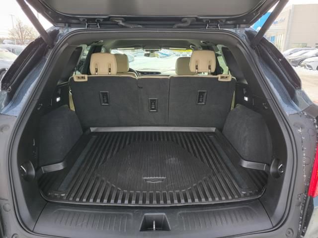 Used 2019 Cadillac XT5 AWD image 8