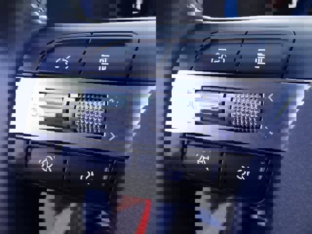 Used 2024 Hyundai Kona SEL image 15