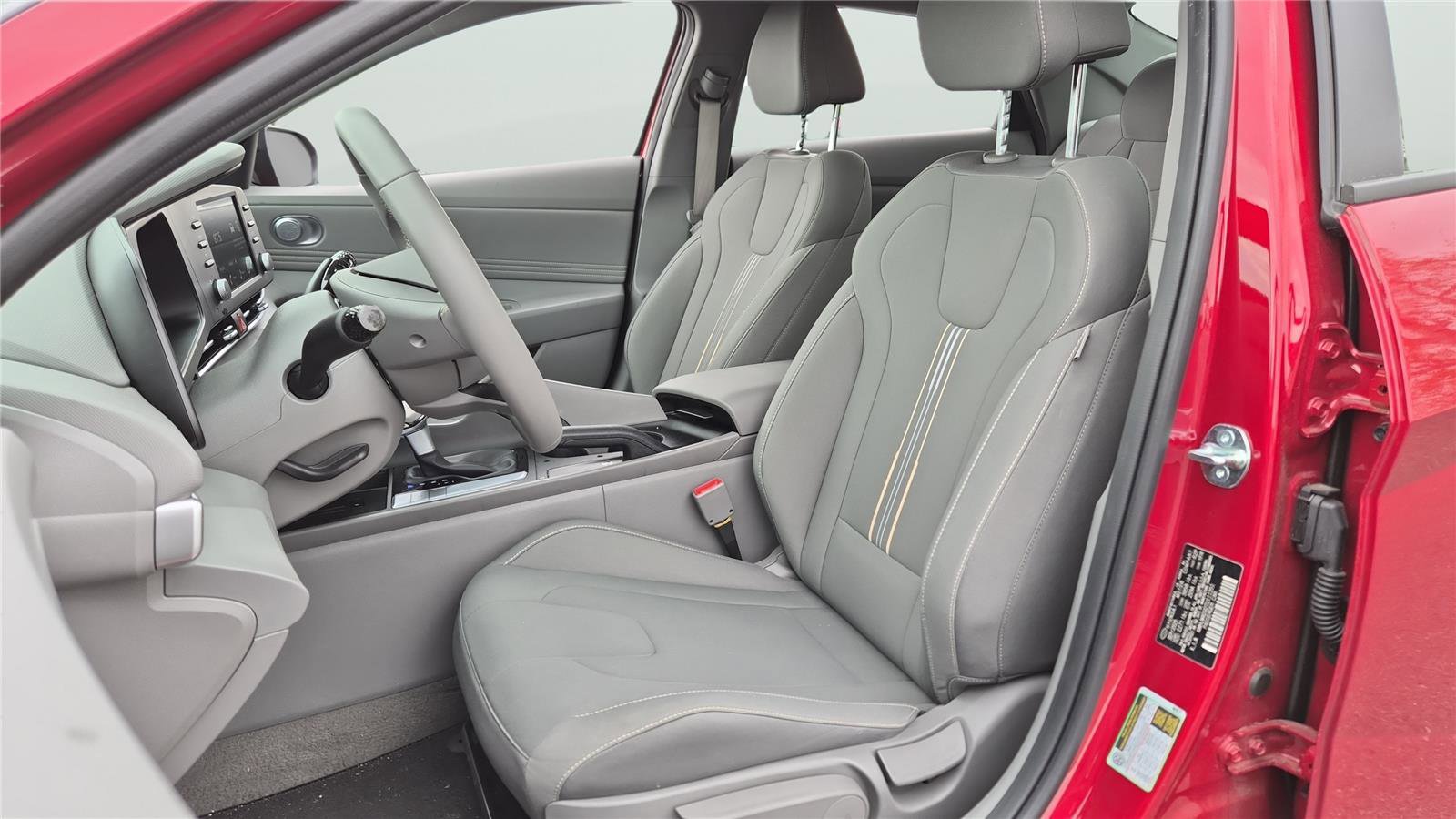 Used 2026 Hyundai Elantra Sport FWD image 9