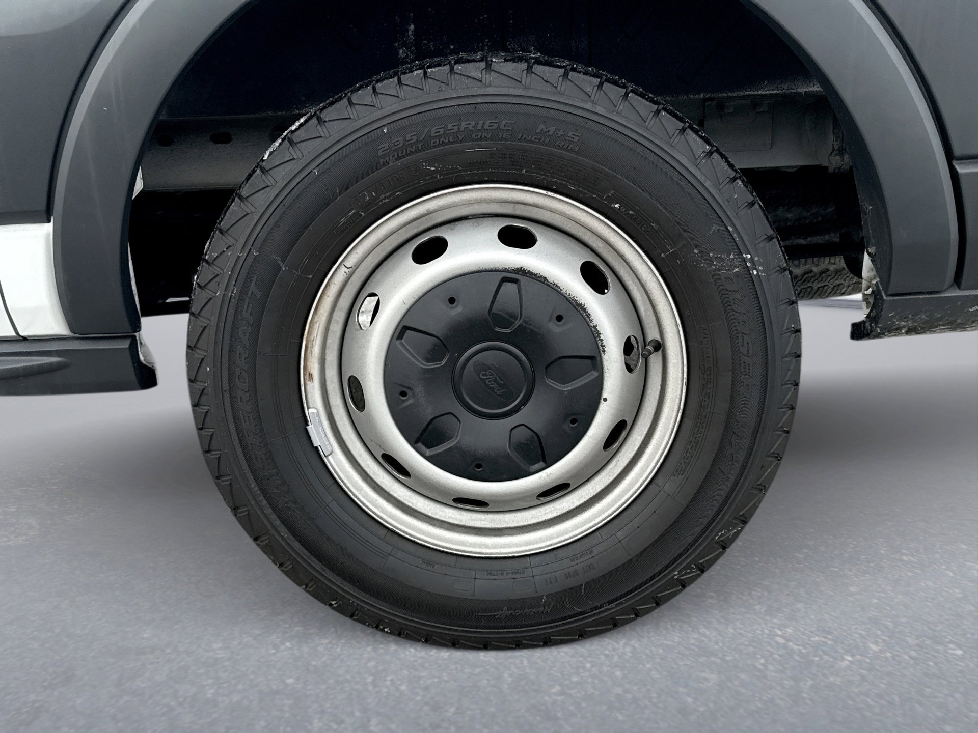 Used 2017 Ford Transit 150 XL image 21