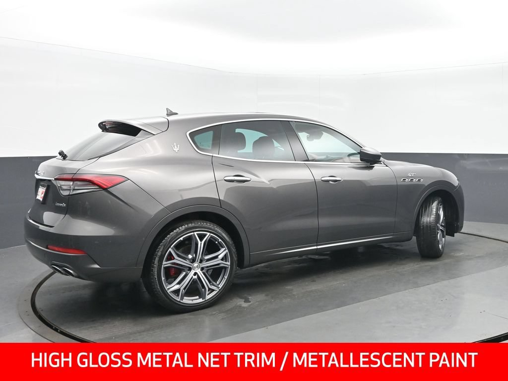Used 2023 Maserati Levante GT AWD/4WD image 3