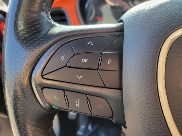 Used 2018 Dodge Challenger R/T w/ Driver Convenience Group RWD image 19