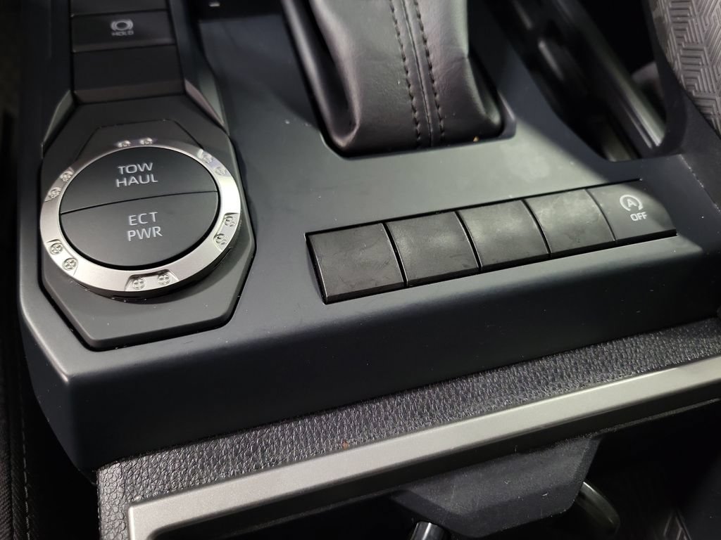 Used 2025 Toyota Tacoma SR5 RWD image 22