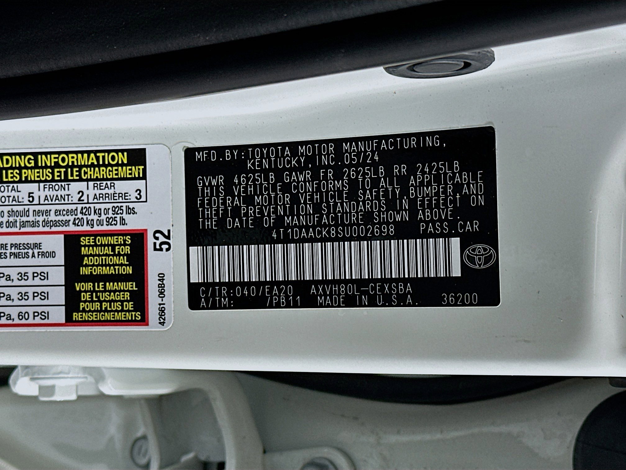 Used 2025 Toyota Camry SE image 12