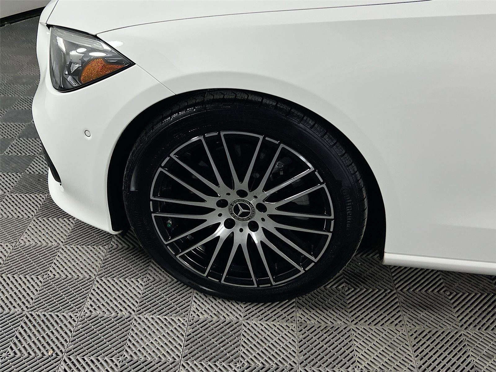 Used 2022 Mercedes-Benz C 300 4MATIC Sedan image 23