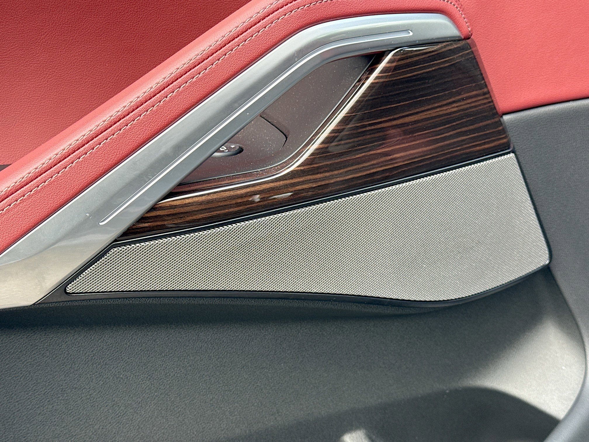 Used 2026 BMW X6 xDrive40i image 23