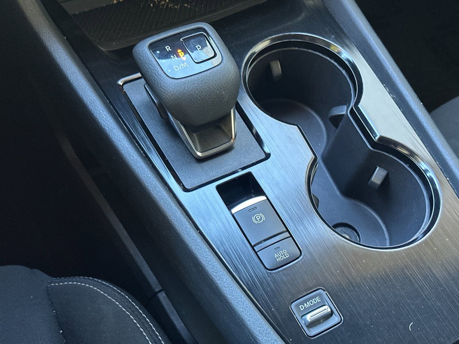 Used 2024 Nissan Rogue S image 20