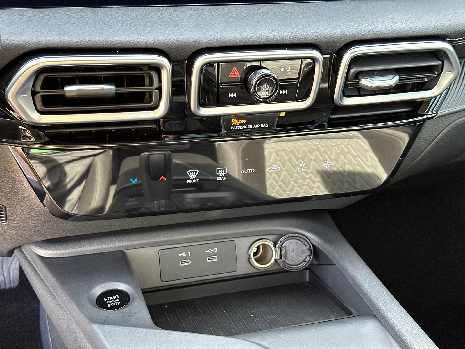 New 2026 Nissan Sentra SV w/ Floor Mat Package image 30