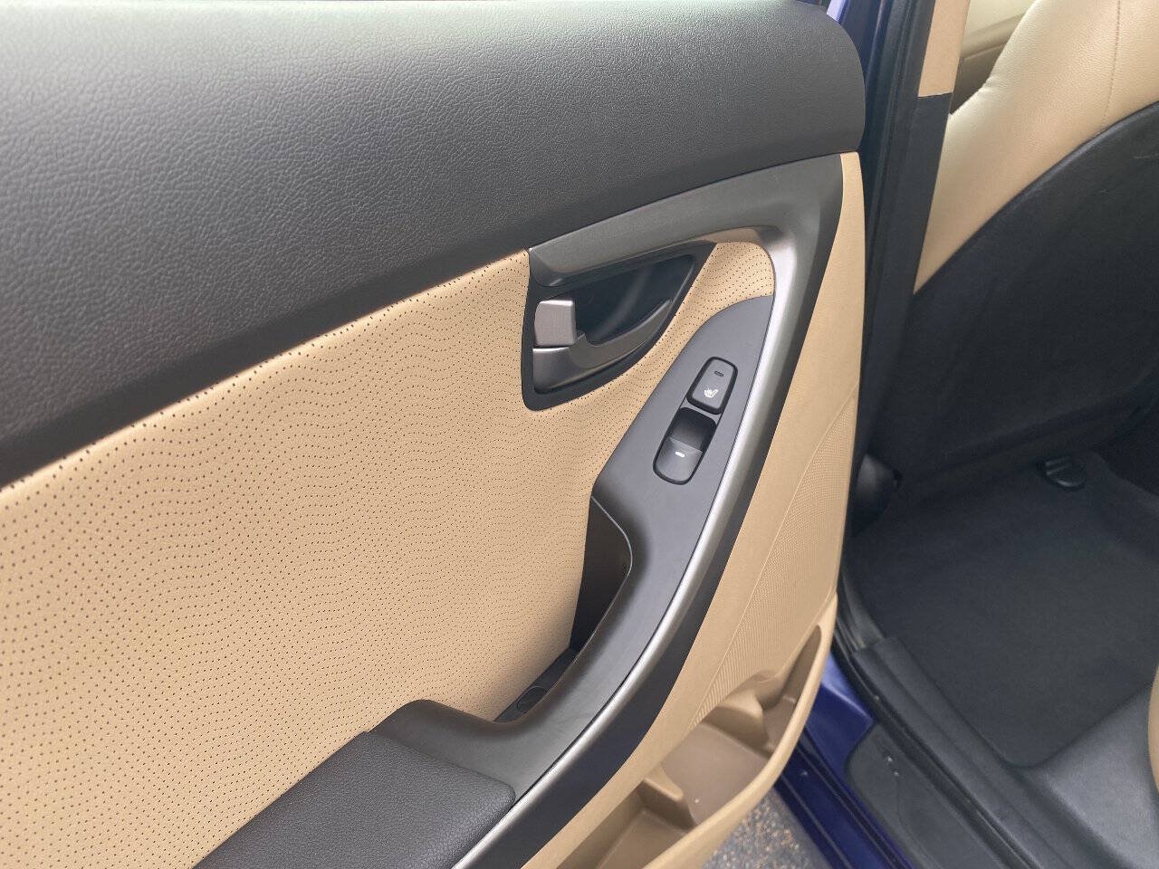 Used 2013 Hyundai Elantra Limited FWD image 14