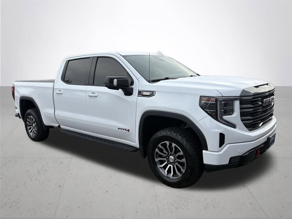 Used 2022 GMC Sierra 1500 AT4 w/ AT4 Premium Package image 4