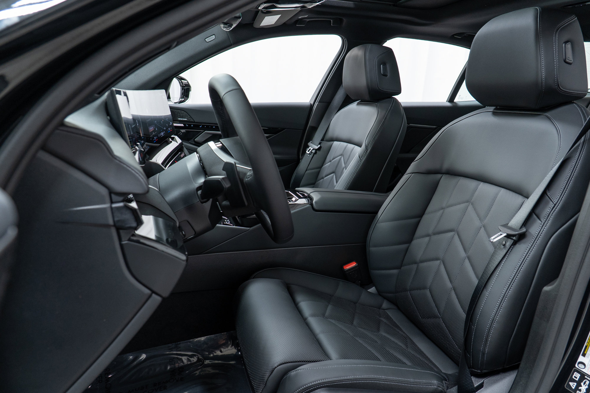 New 2026 BMW 530i xDrive w/ Premium Package image 13