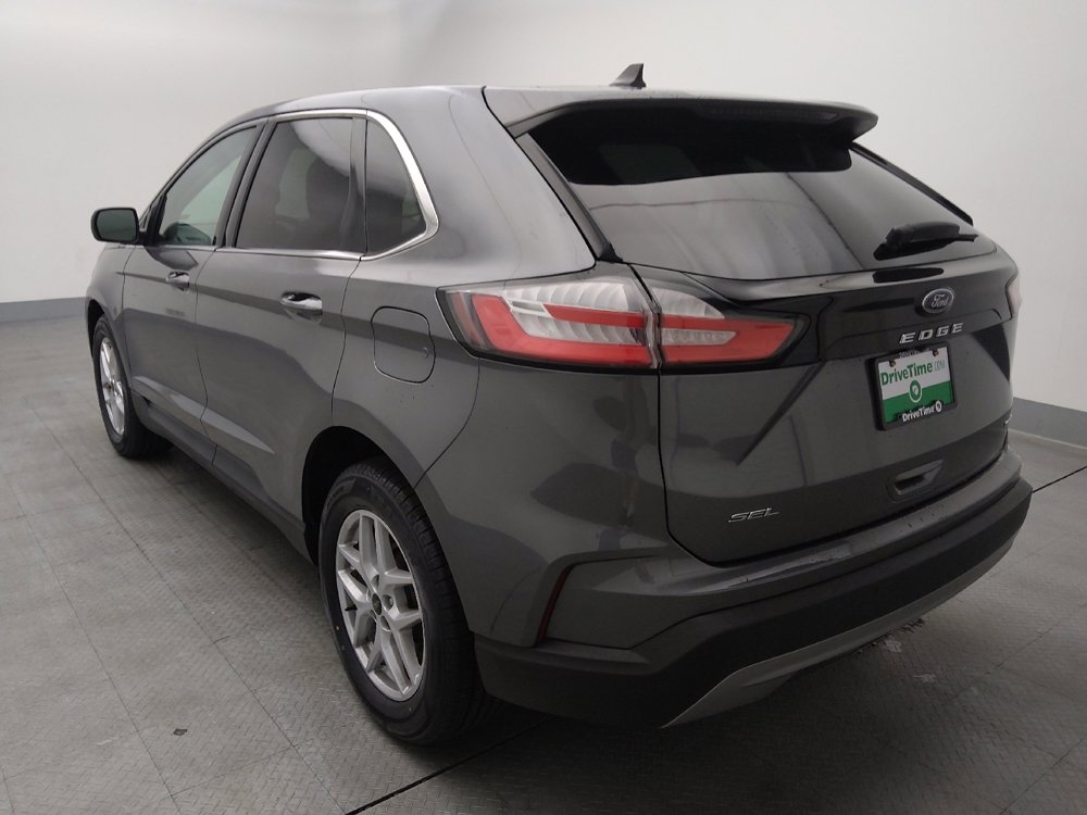 Used 2024 Ford Edge SEL image 5