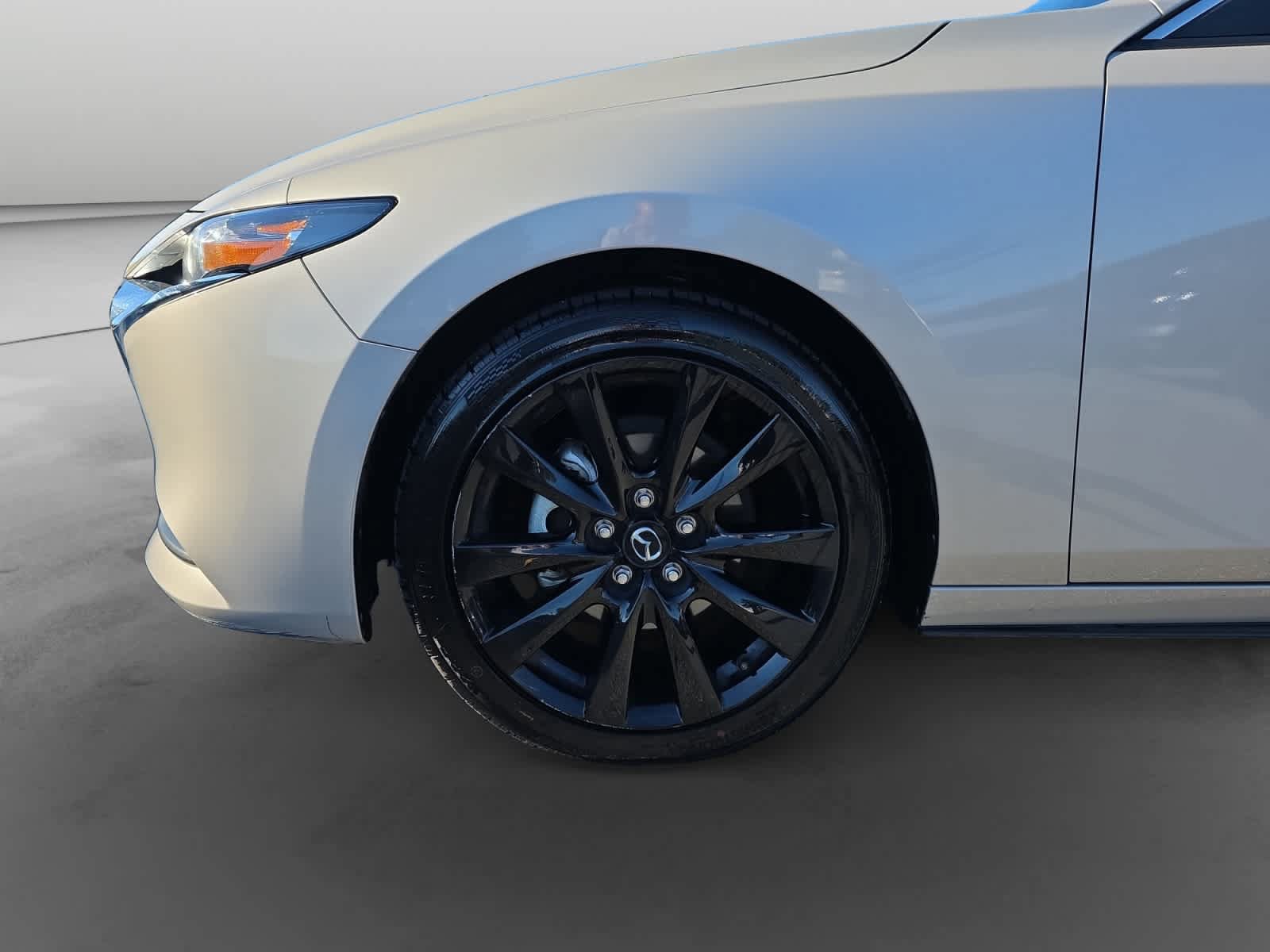 Used 2025 MAZDA MAZDA3 s FWD image 9