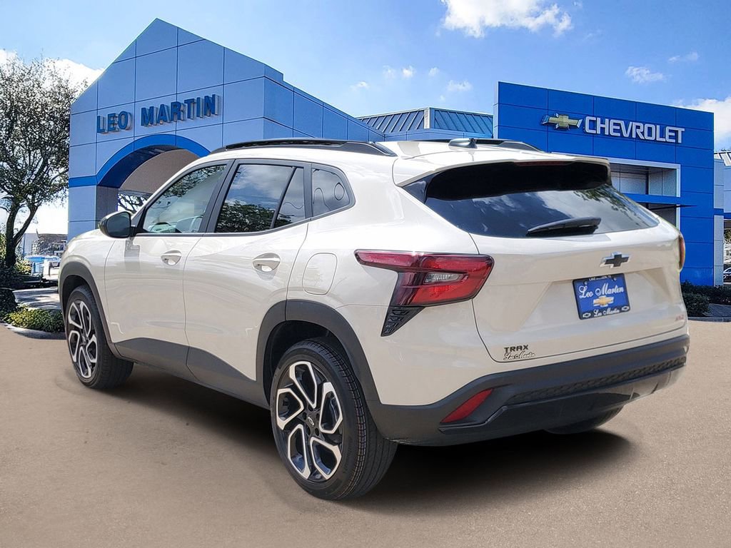 New 2026 Chevrolet Trax RS image 4