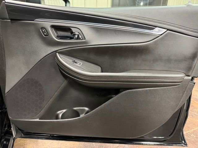 Used 2020 Chevrolet Impala LT image 24